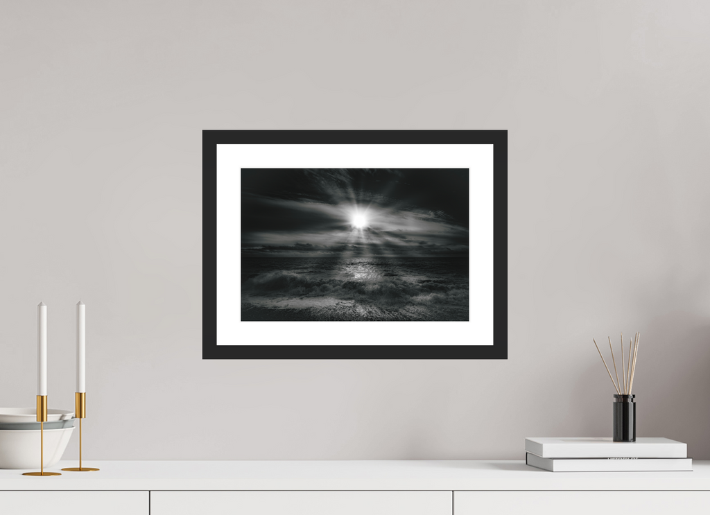 36.8 x 25 cm, Premium Fine Art – Baryta – Black Frame – Museum Glass Against the Wind