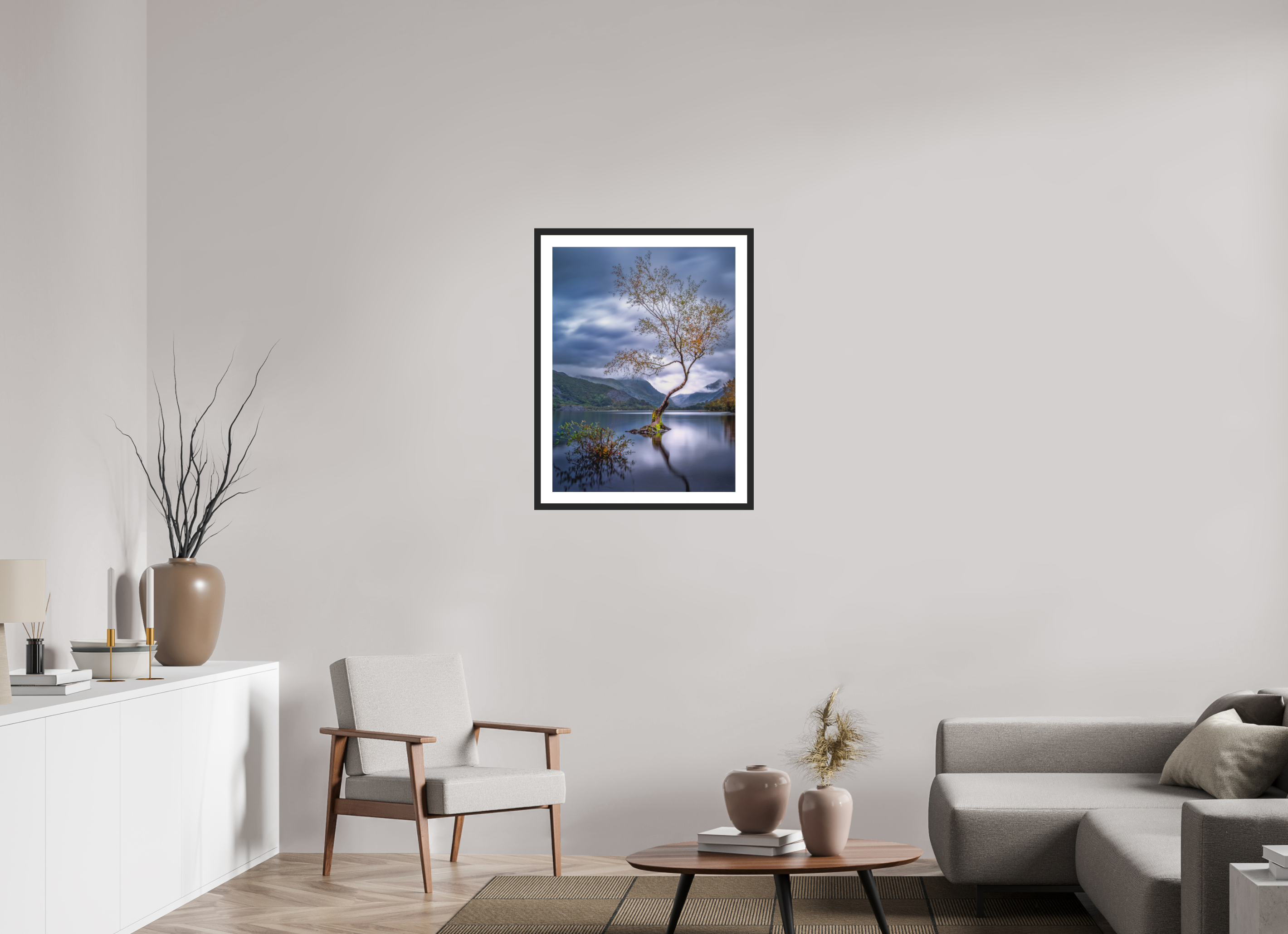 60 x 80 cm, Premium Fine Art – Baryta – Black Frame – Museum Glass Quiet Strength — The Lone Tree, Llanberis