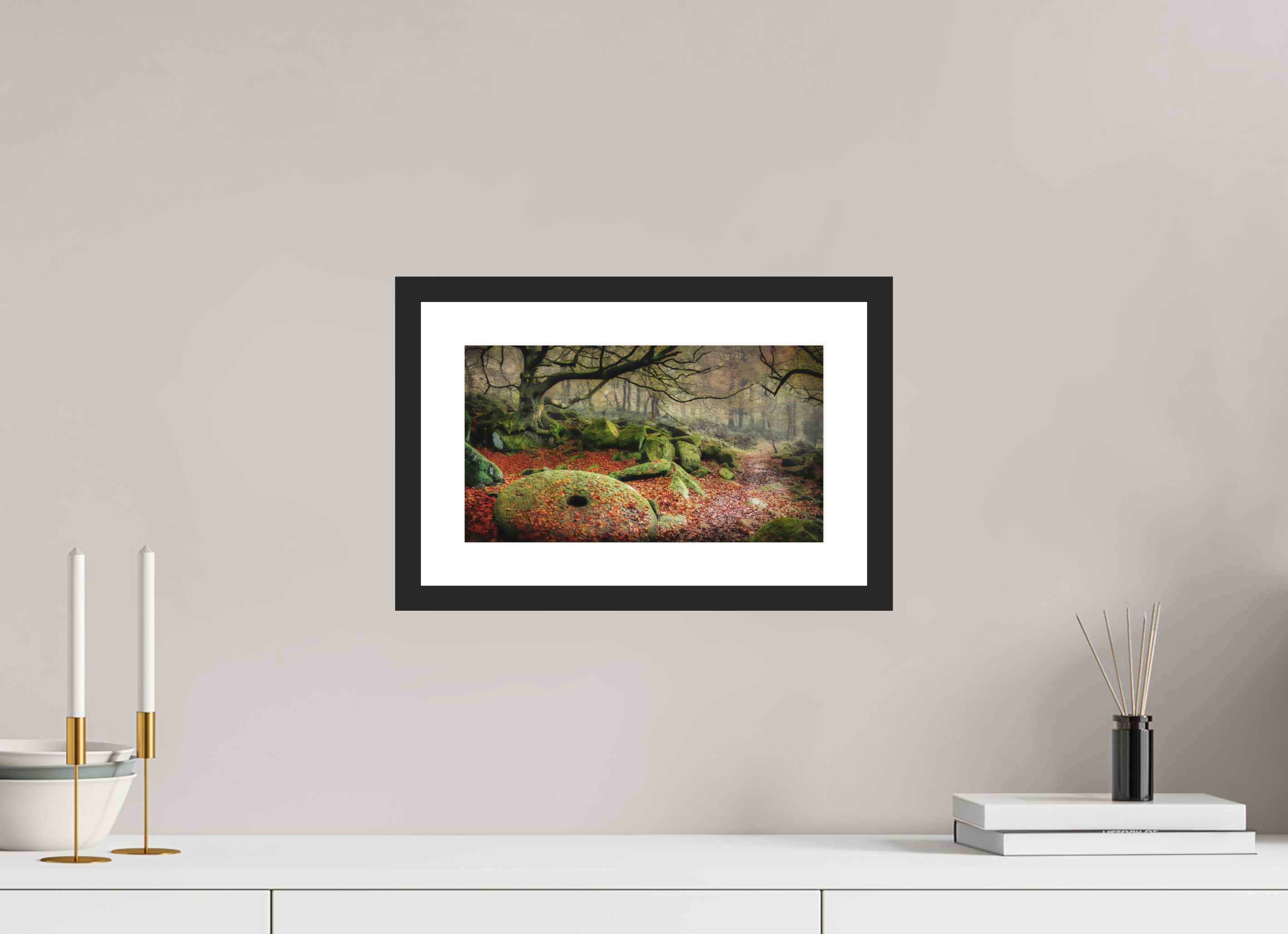 32 x 18 cm, Premium Fine Art – Baryta – Black Frame – Museum Glass Echoes of Padley Gorge