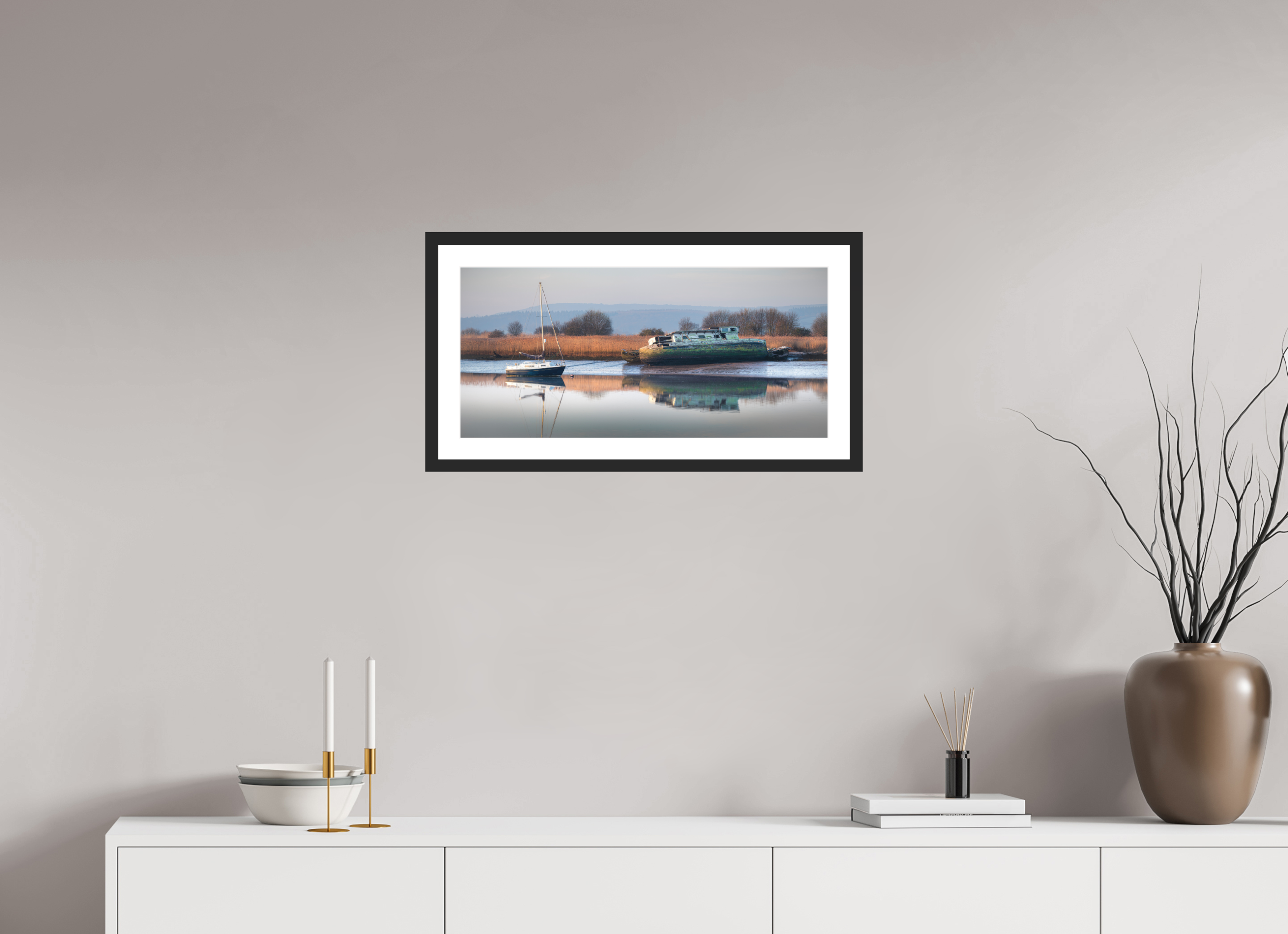 63.5 x 30 cm, Premium Fine Art – Baryta – Black Frame – Museum Glass Passing Time